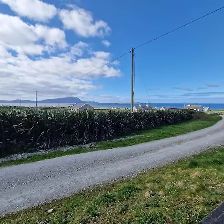 By The Sea Surge View Vakantiehuis